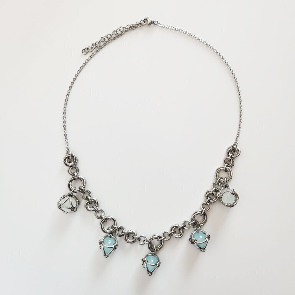 Vintage blue pearls and silver chunky statement necklace with a silver chain - Picture 5 of 9